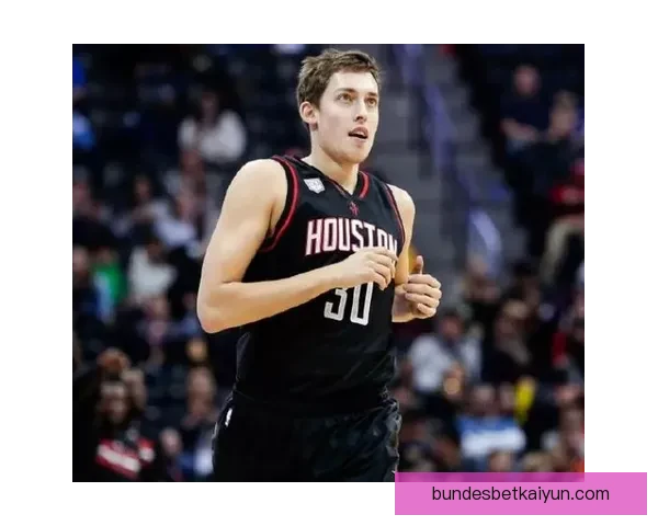 格瓦迪奥尔风格分析：防守坚韧与传球精准的完美结合